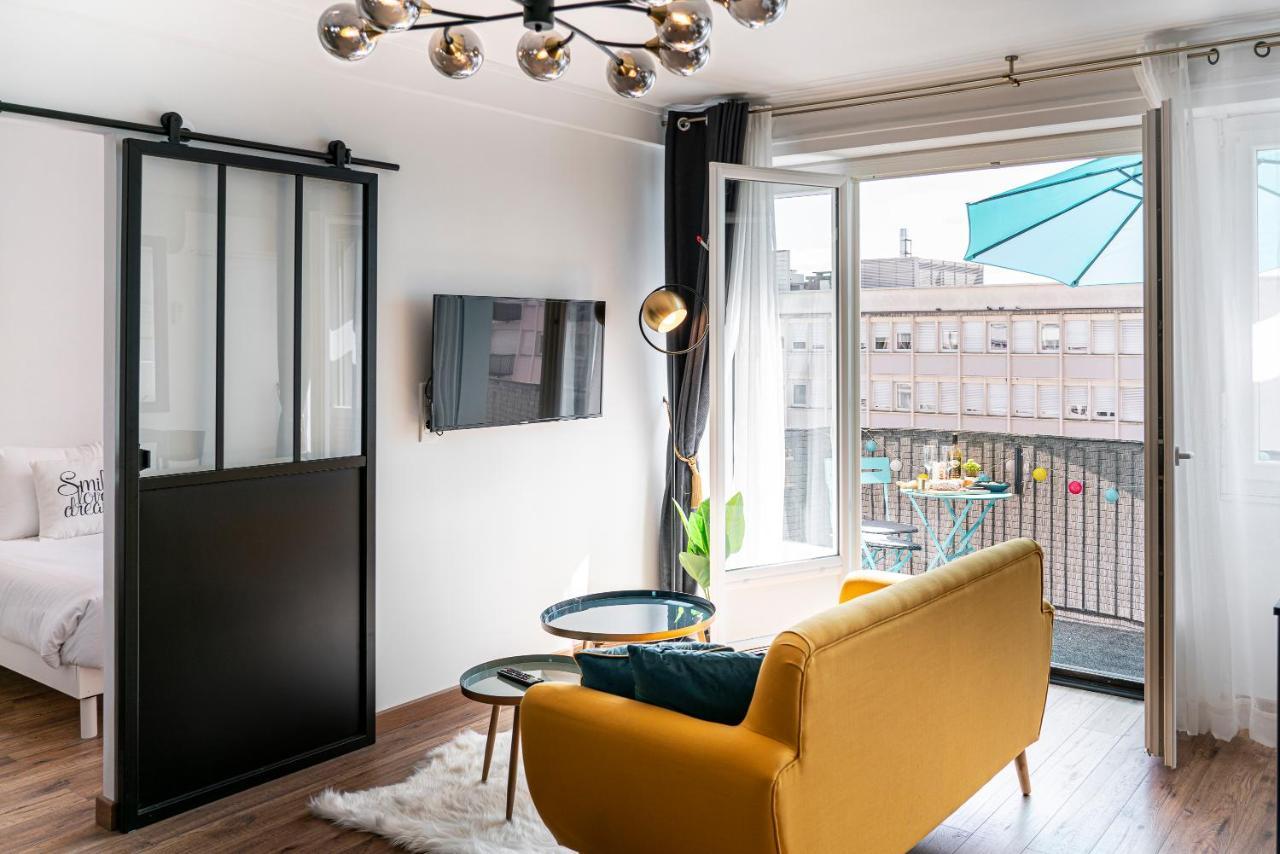 Apartmán Au Palais Des Pyrenees! Hyper Centre -Clim-Balcon-Parking Gratuit Pau Exteriér fotografie