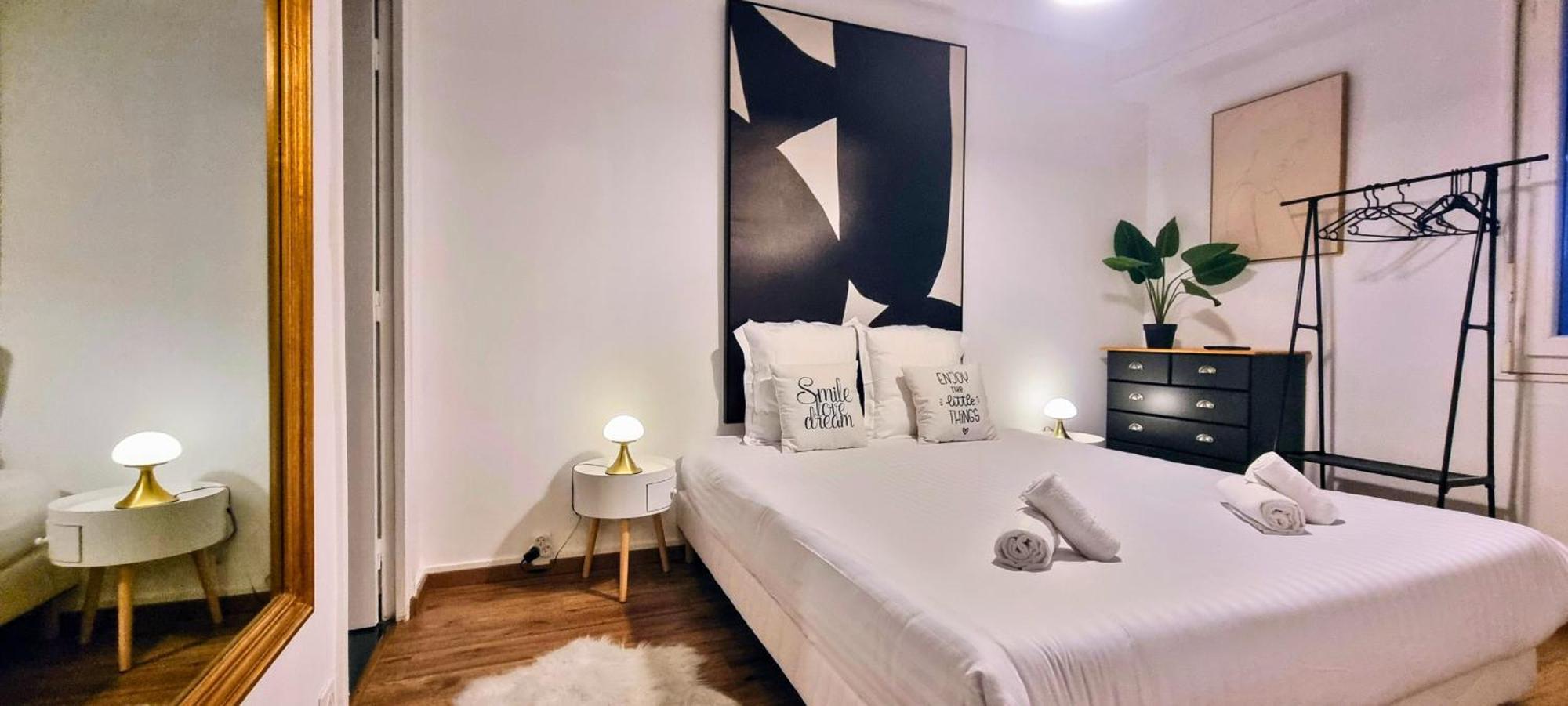 Apartmán Au Palais Des Pyrenees! Hyper Centre -Clim-Balcon-Parking Gratuit Pau Exteriér fotografie